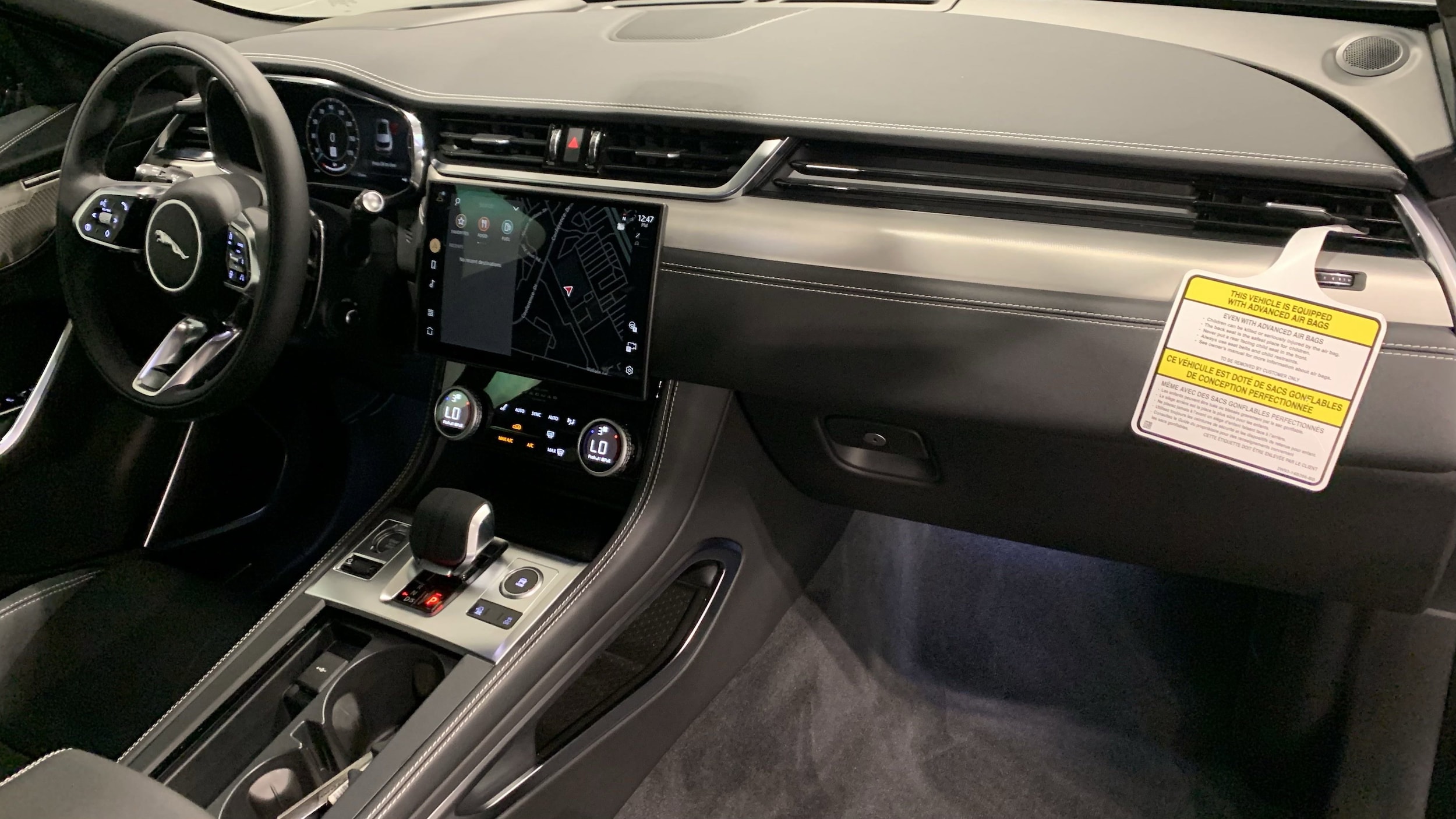 2026 Jaguar F-PACE R-Dynamic S photo 3