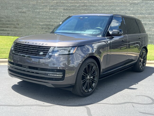2025 Land Rover Range Rover SE SUV