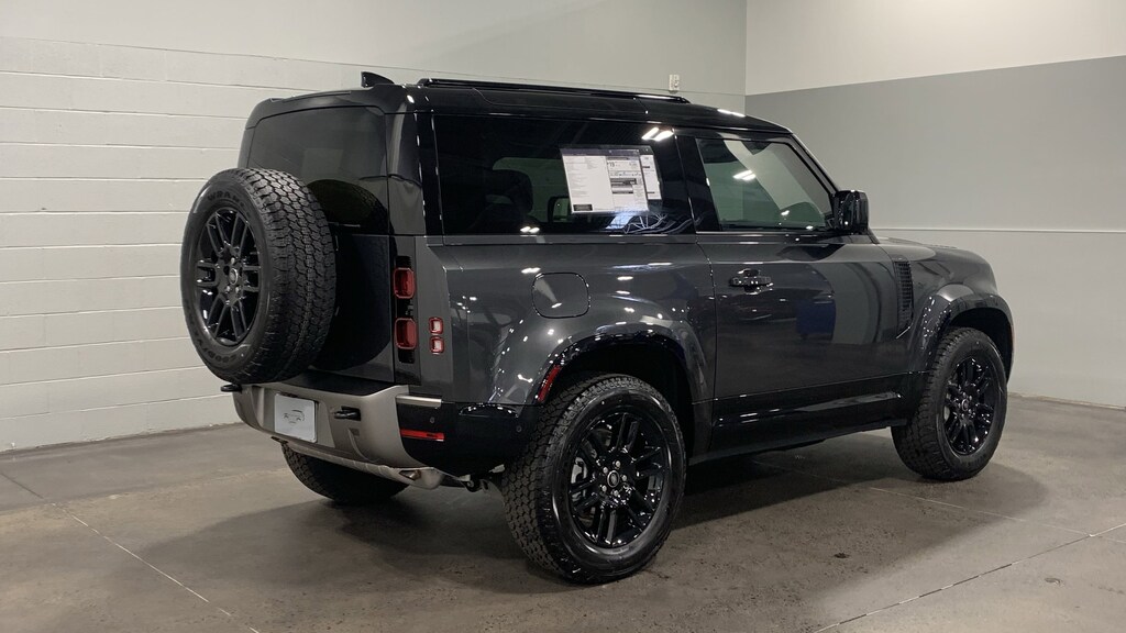 Used 2025 Land Rover Defender X-Dynamic SE SUV