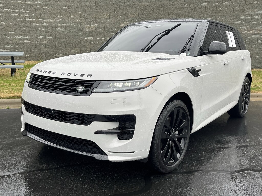 Used 2026 Land Rover Range Rover Sport Dynamic SE SUV