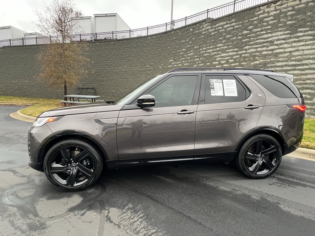 Certified 2024 Land Rover Discovery Metropolitan Edition SUV