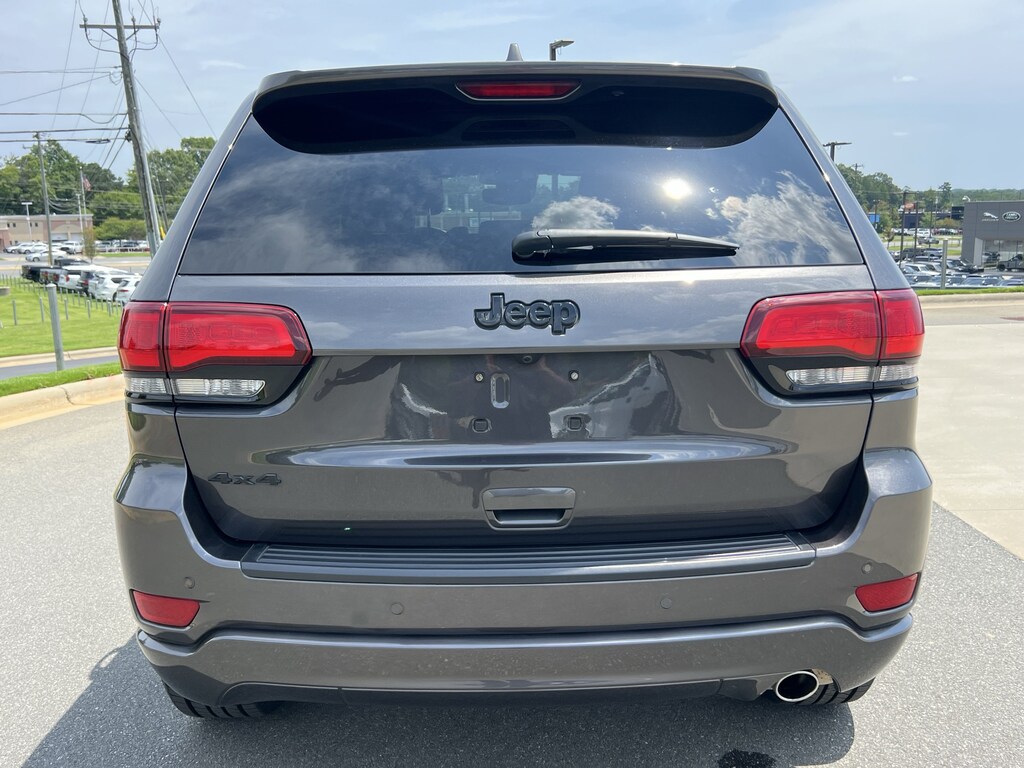 Used 2021 Jeep Grand Cherokee Laredo X SUV