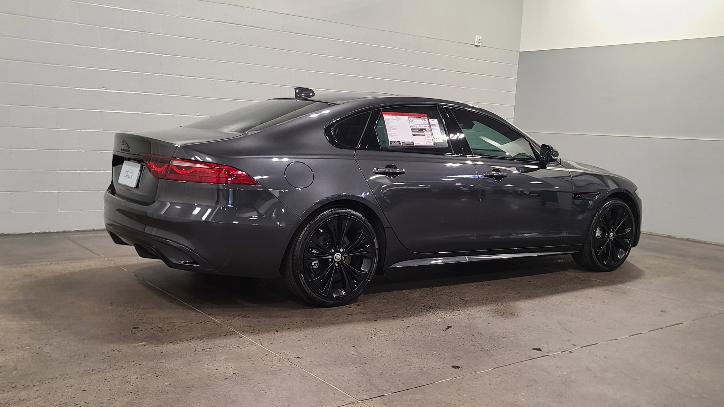 2024 Jaguar XF R-Dynamic SE photo 2