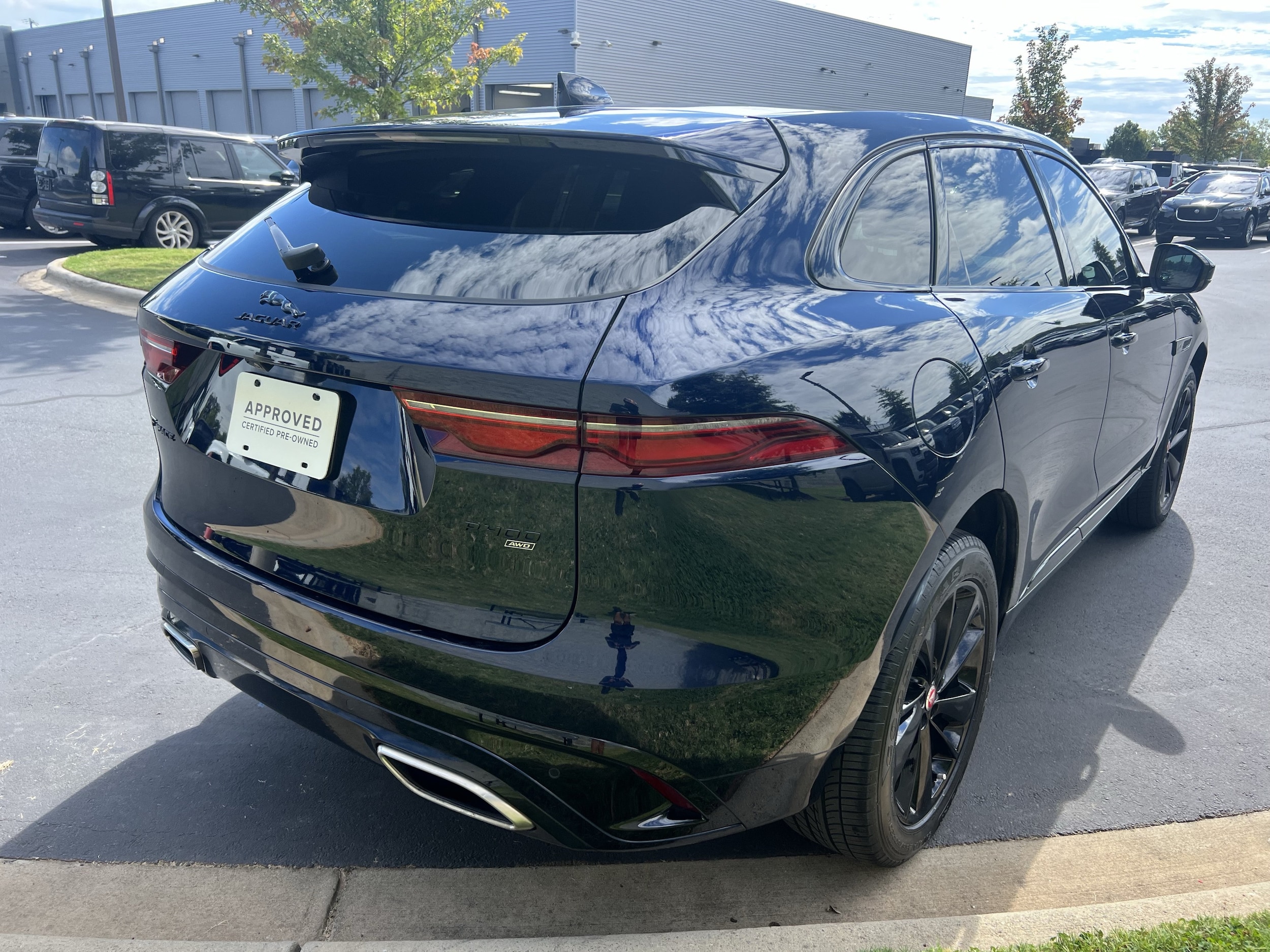 2023 Jaguar F-PACE R-Dynamic S