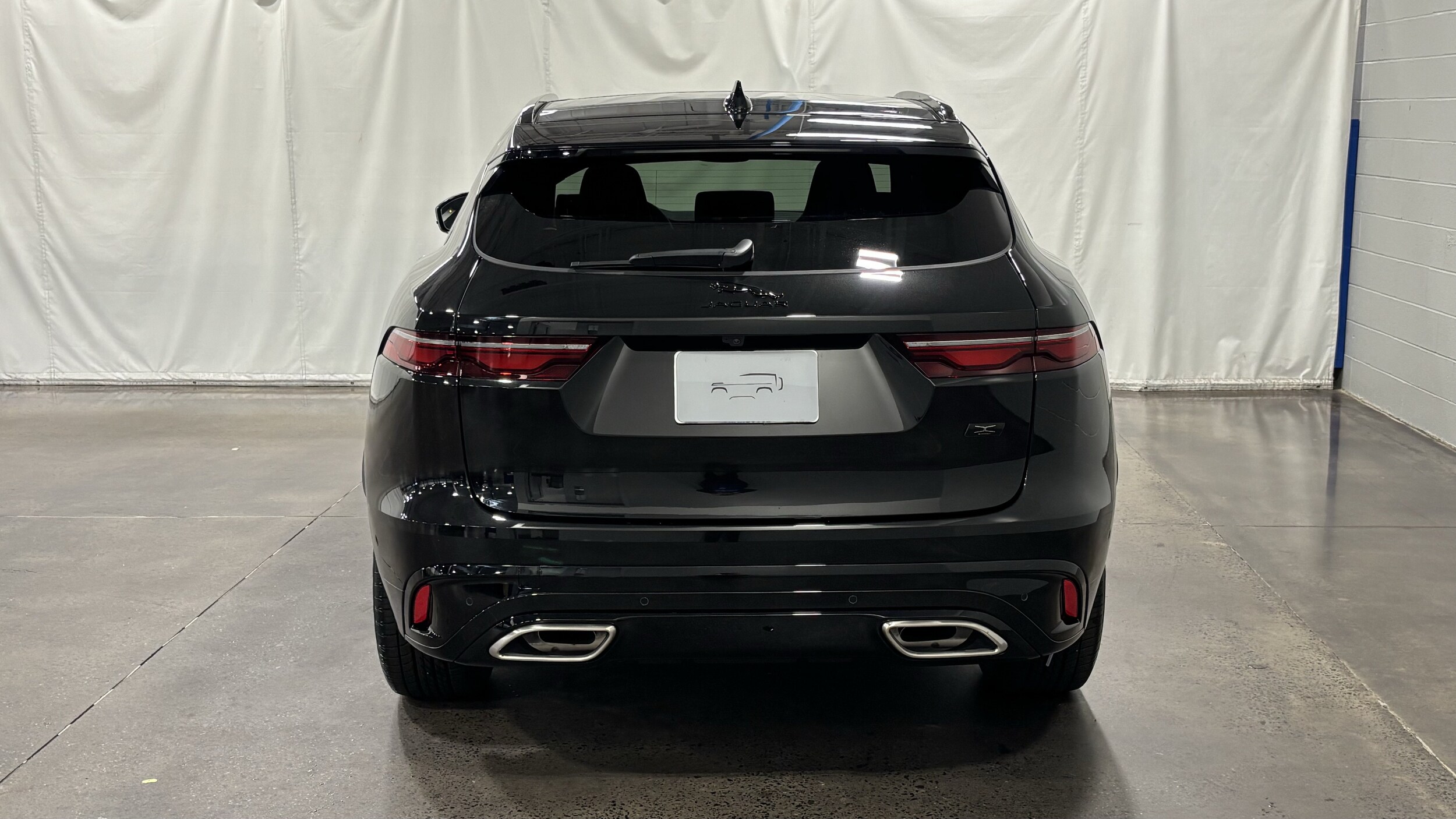 Jaguar F-PACE P400 R-Dynamic S