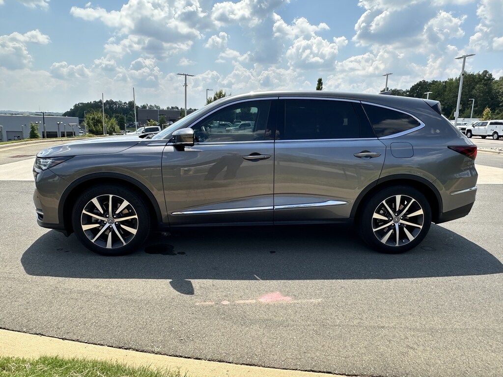Used 2025 Acura MDX w/Technology Package SUV