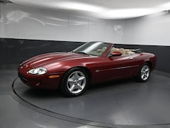 1998 Jaguar XK8