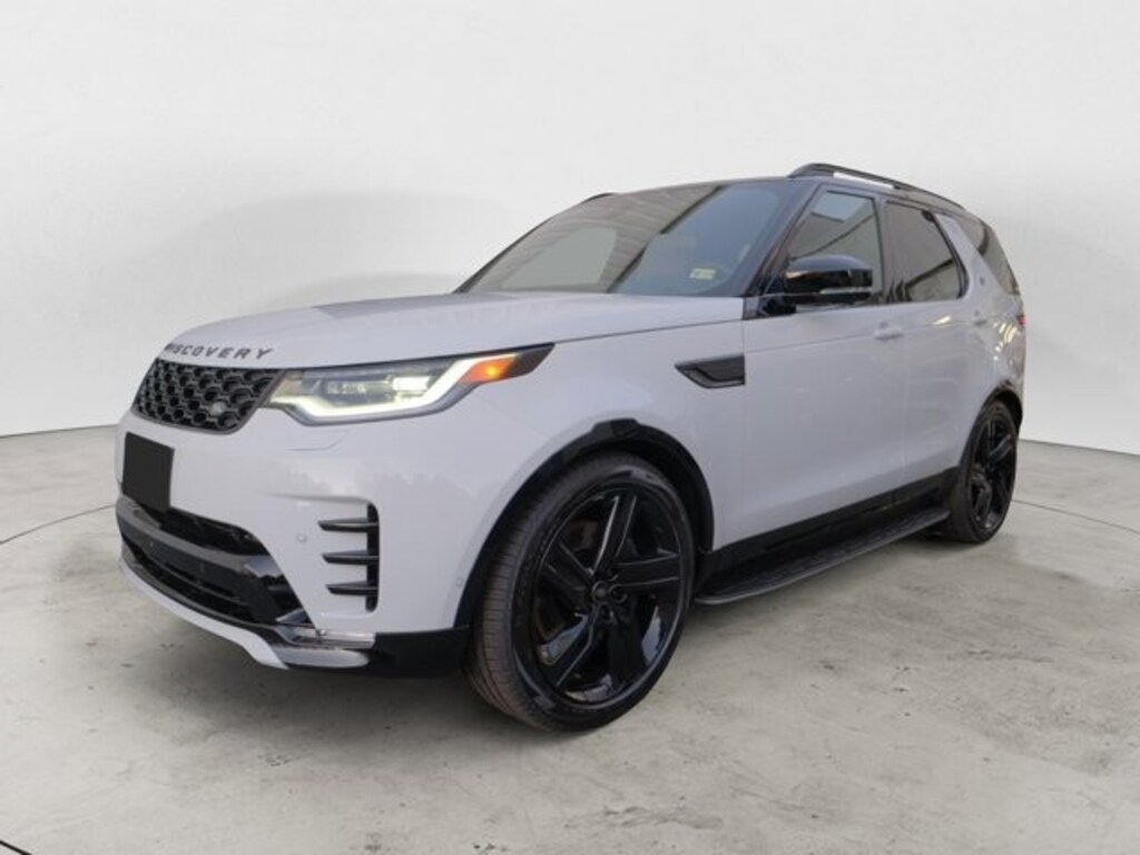 Used 2025 Land Rover Discovery P360 Dynamic SE SUV
