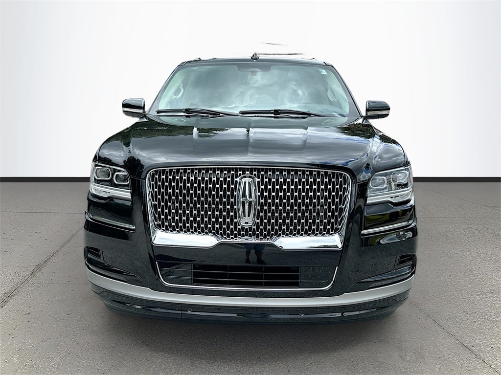 Used 2024 Lincoln Navigator Premiere with VIN 5LMJJ2NGXREL14301 for sale in Tampa, FL