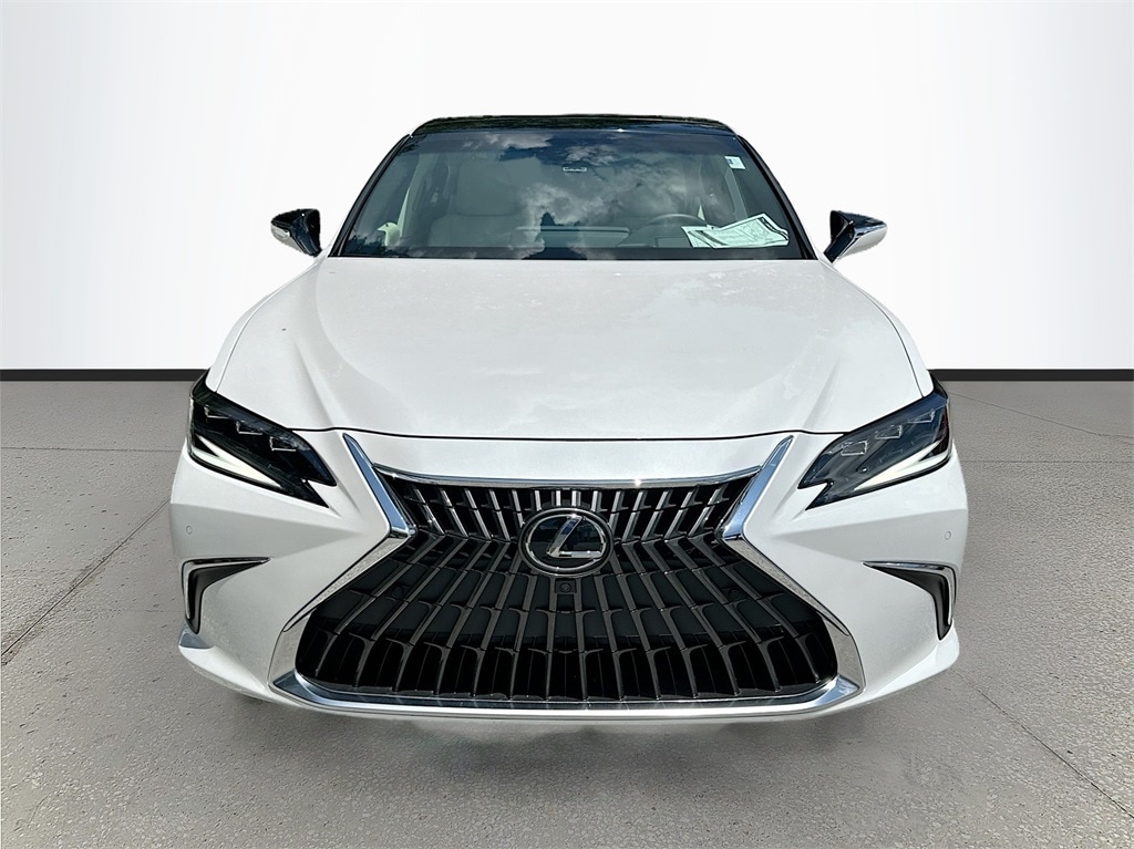 Used 2022 Lexus ES 350 Ultra Luxury with VIN 58AFZ1B10NU134006 for sale in Tampa, FL