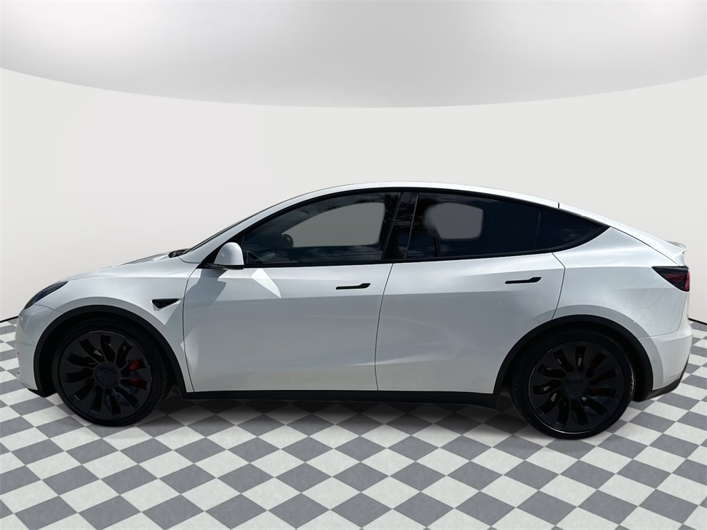 Used 2022 Tesla Model Y Performance with VIN 7SAYGDEF5NF376899 for sale in Tampa, FL