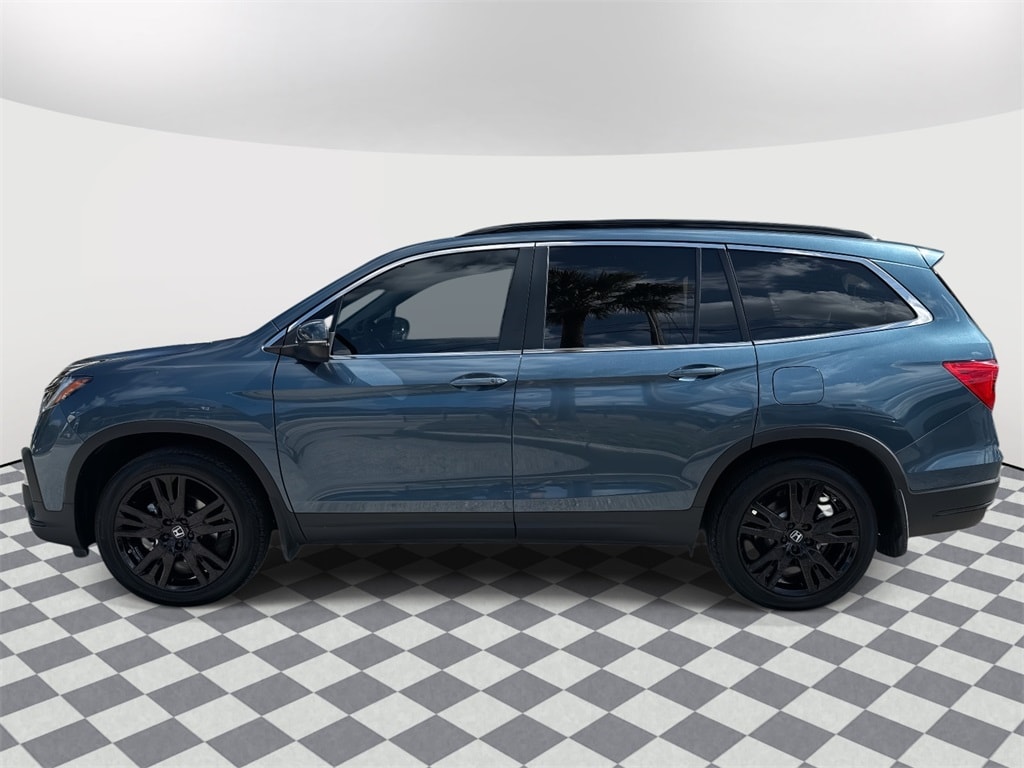 Used 2021 Honda Pilot SE with VIN 5FNYF6H23MB045581 for sale in Tampa, FL