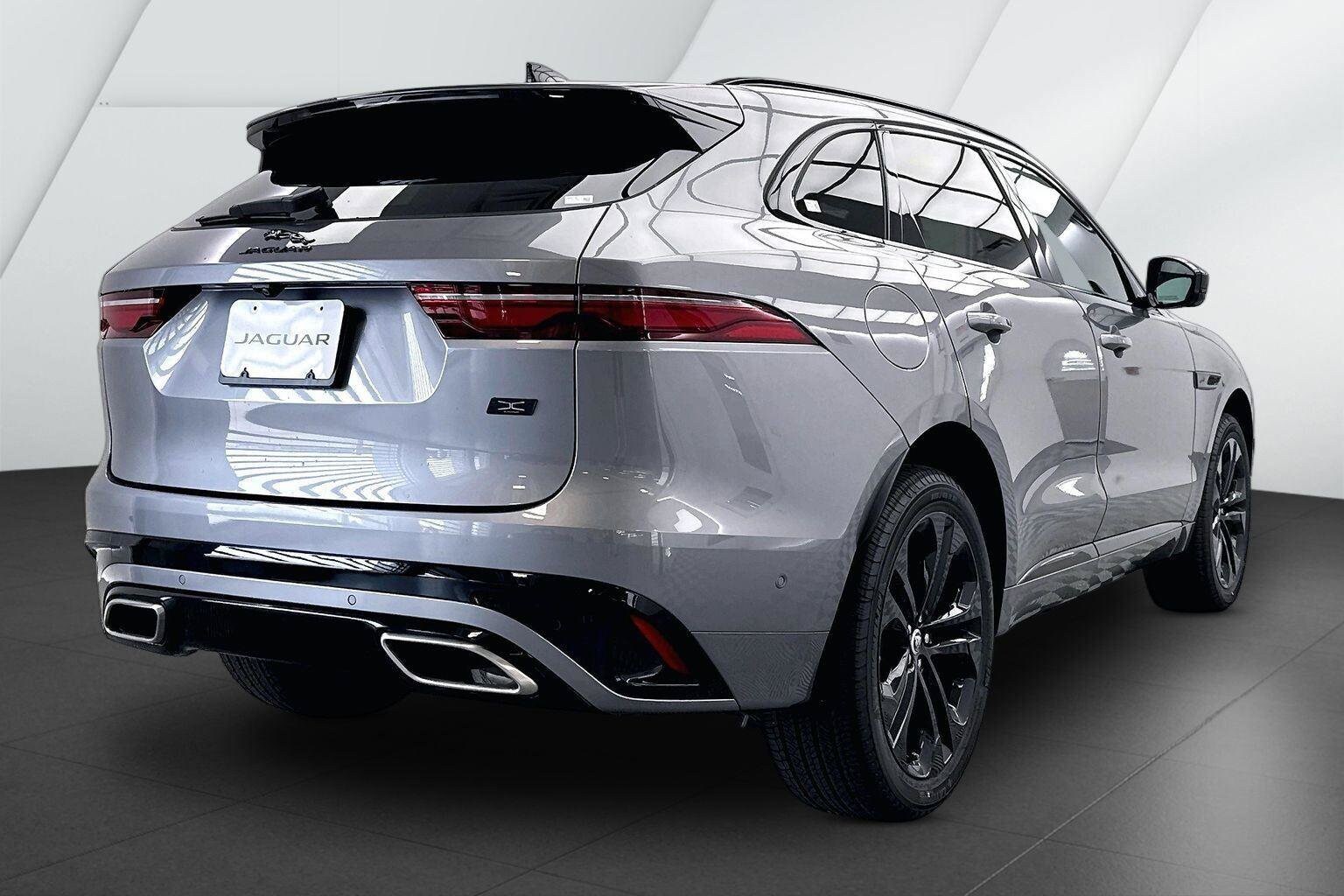 2026 Jaguar F-Pace R-Dynamic S - Photo 6