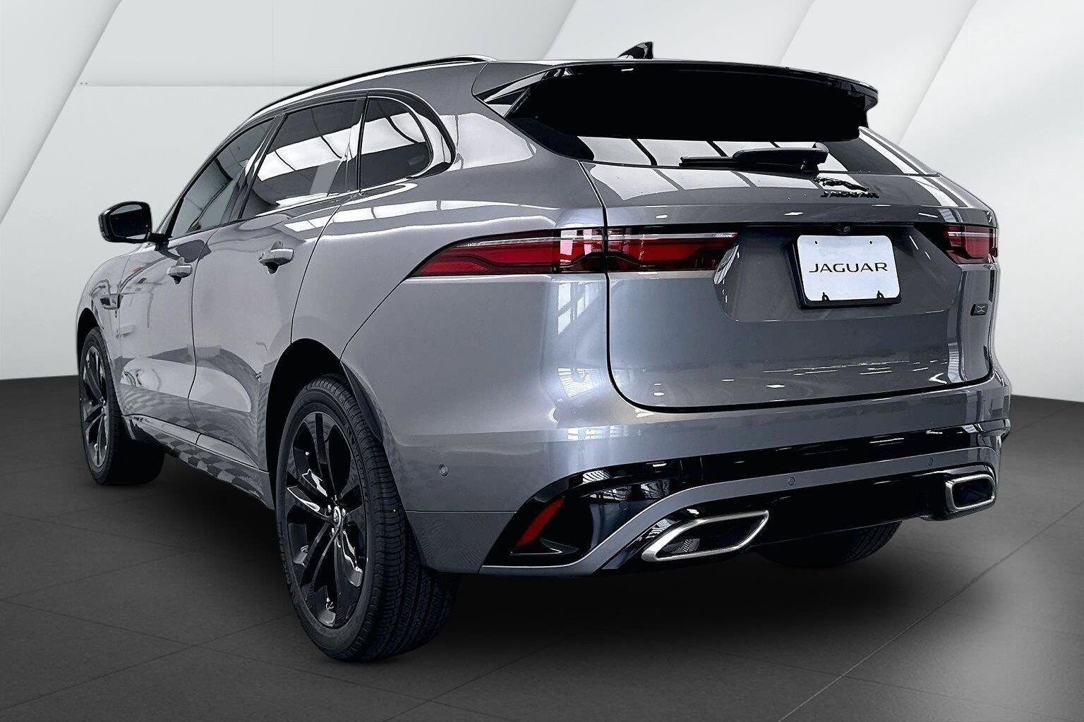 2026 Jaguar F-Pace R-Dynamic S - Photo 22