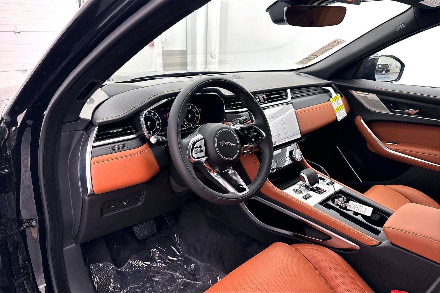 2026 Jaguar F-Pace R-Dynamic S - Photo 22