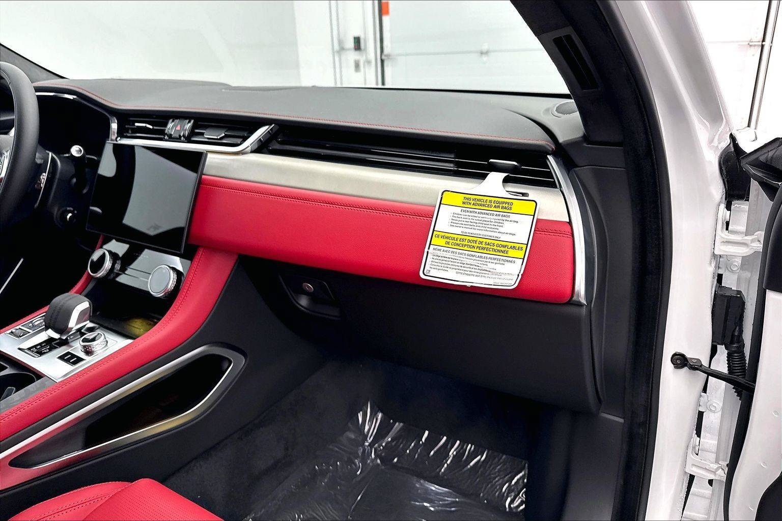 2026 Jaguar F-Pace R-Dynamic S - Photo 11