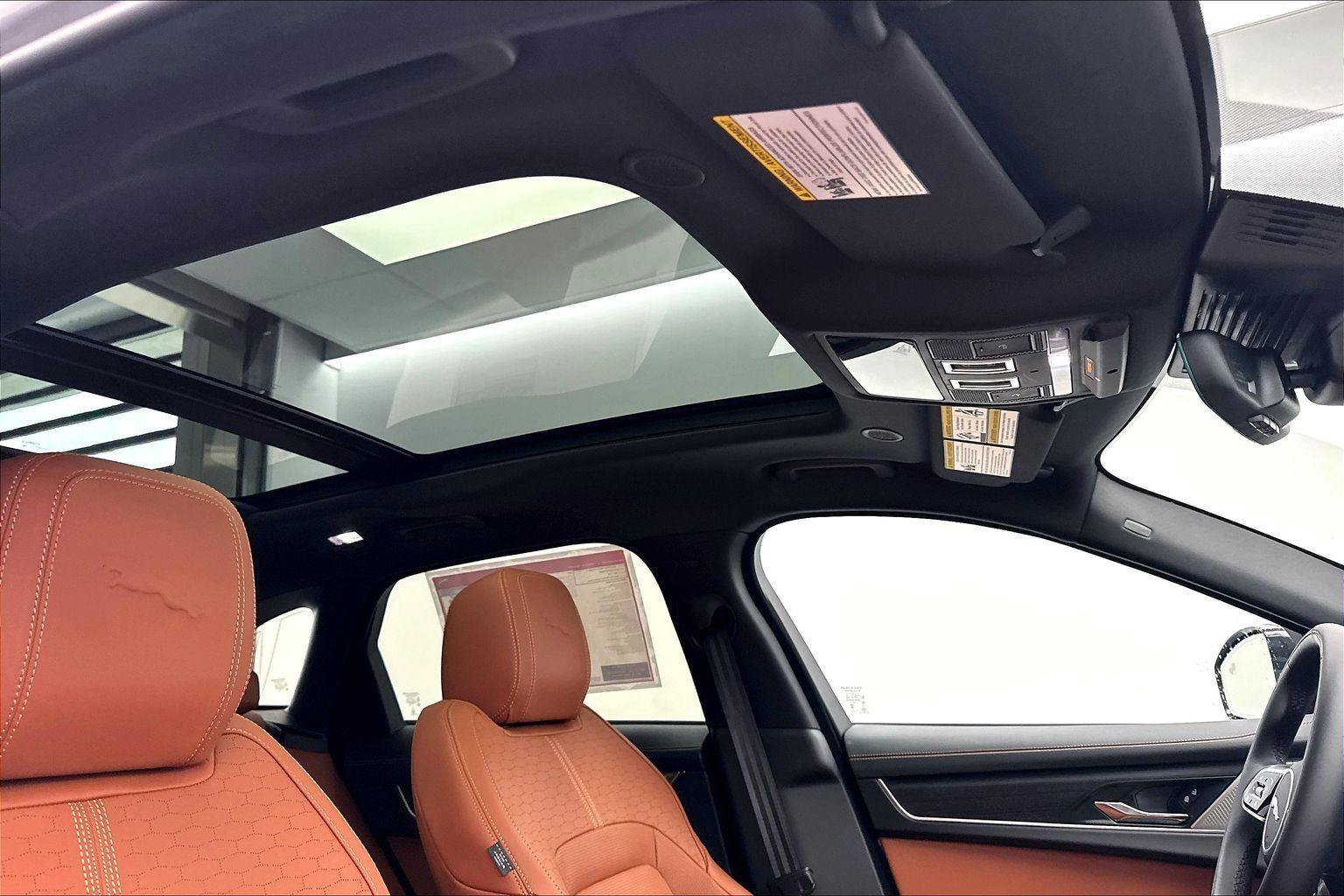 2026 Jaguar F-Pace R-Dynamic S - Photo 34
