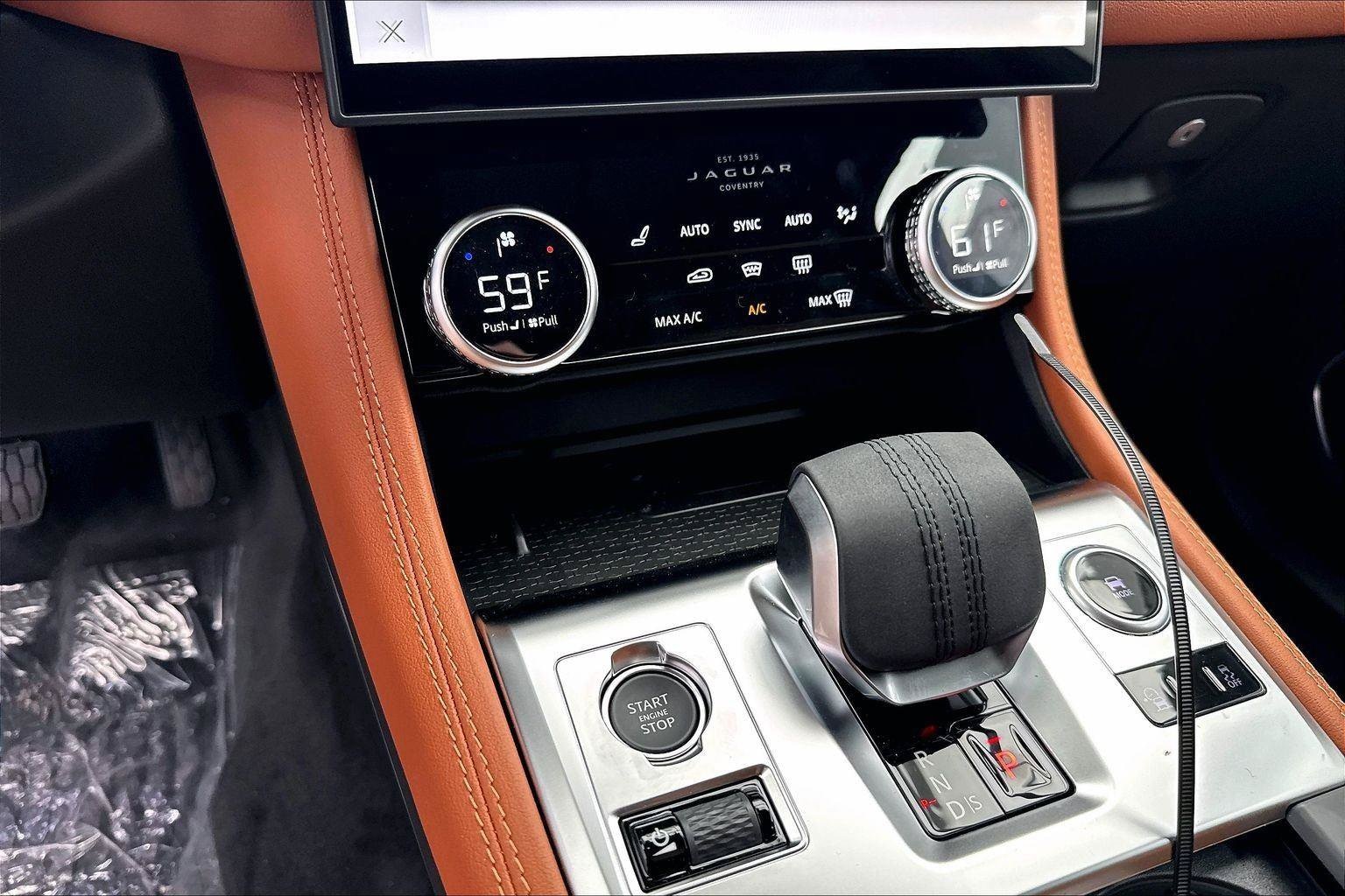 2026 Jaguar F-Pace R-Dynamic S - Photo 21