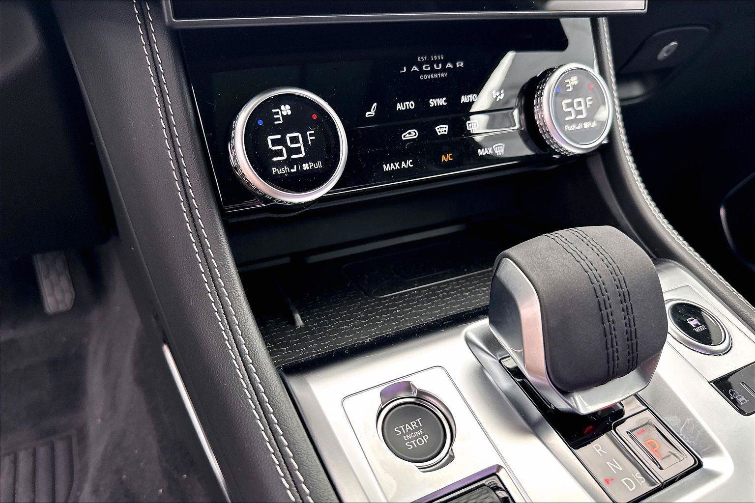 2026 Jaguar F-Pace R-Dynamic S - Photo 21