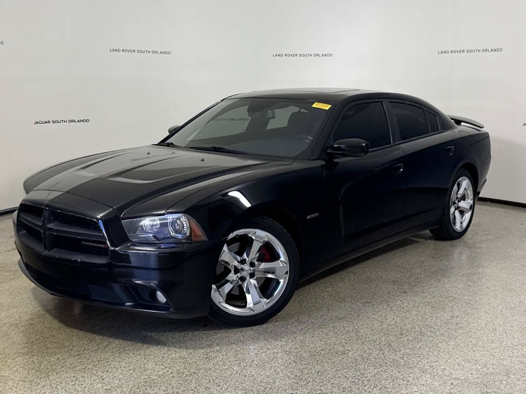 2013 Dodge Charger R/T's photo