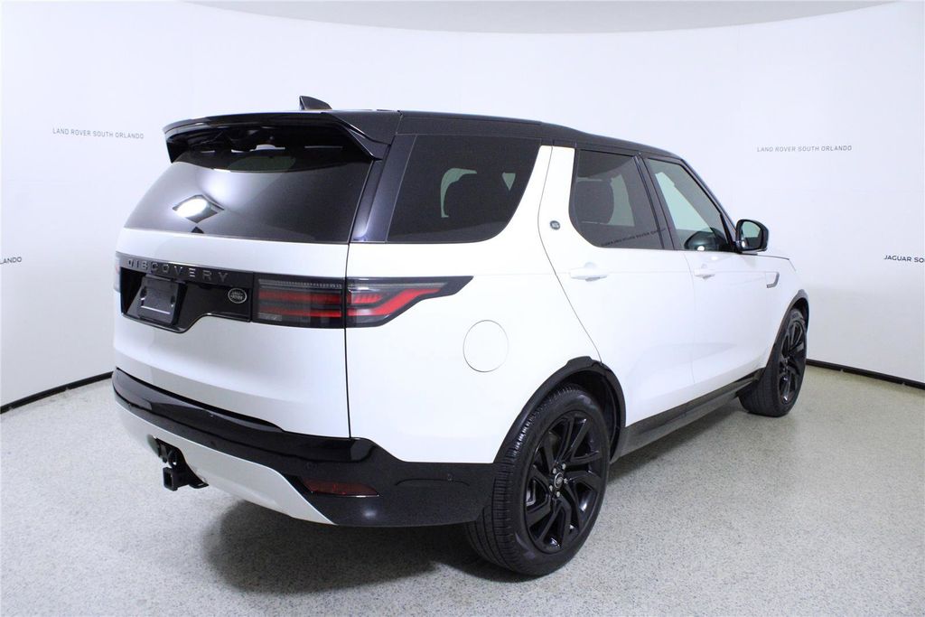 2023 Land Rover Discovery S R Dynamic - Photo 7