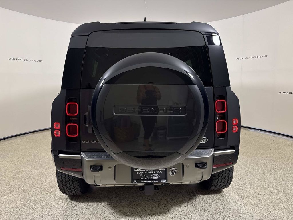 Certified 2023 Land Rover Defender 110 X-Dynamic SE SUV