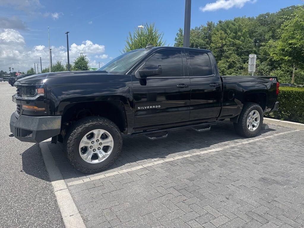 Used 2018 Chevrolet Silverado 1500 LT Truck