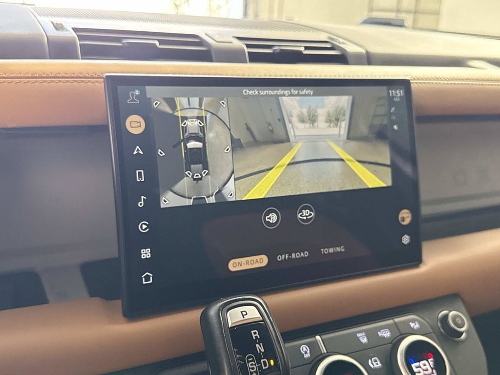 2023 Land Rover Defender X-Dynamic SE - Photo 25