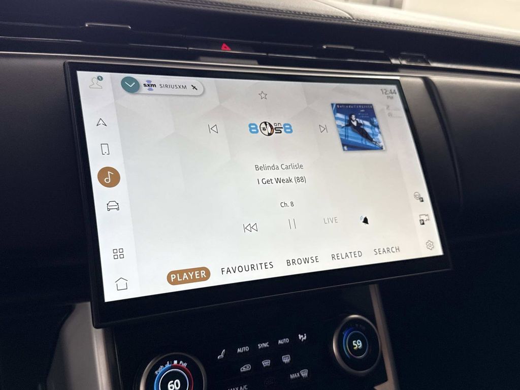 2023 Land Rover Range Rover SE - Photo 24