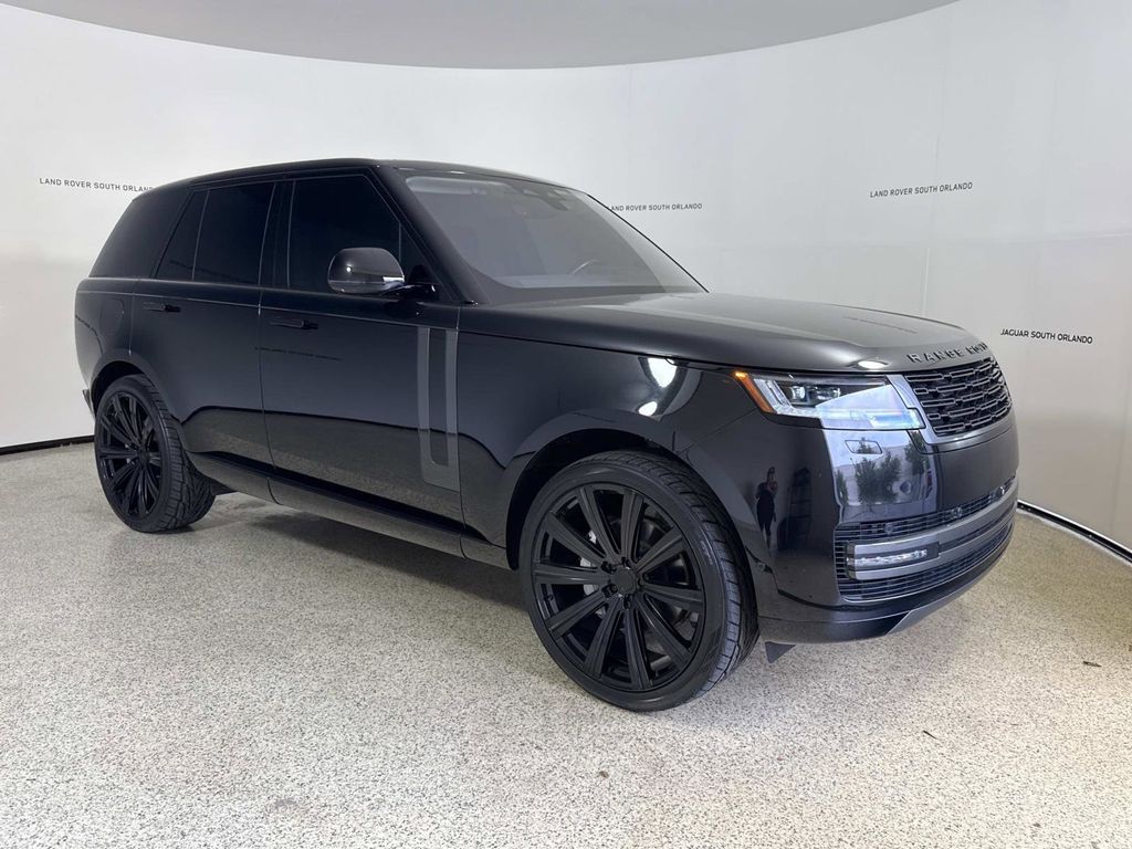 2023 Land Rover Range Rover SE - Photo 7