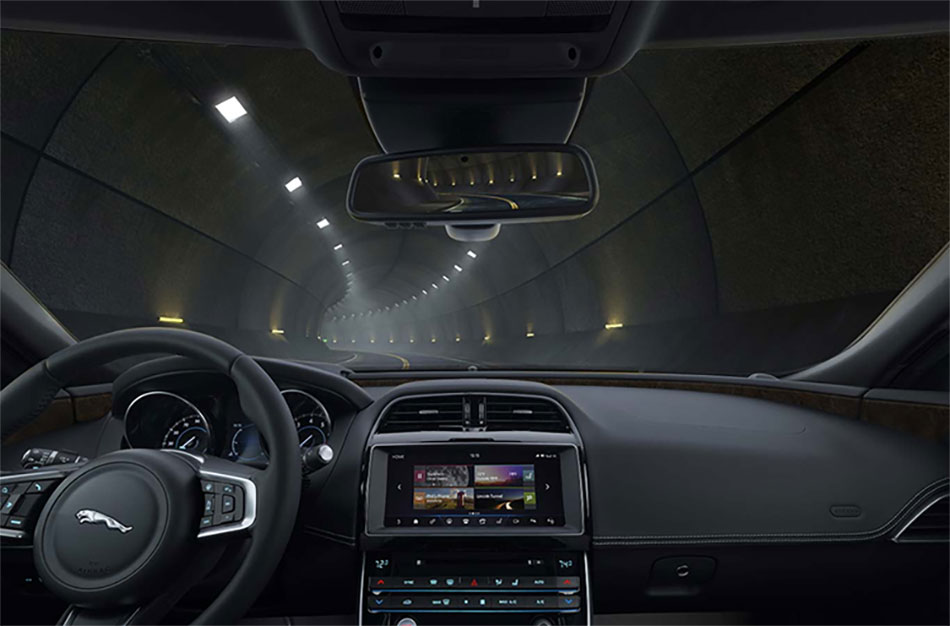 Features in the 2017 Jaguar XE Jaguar XE Interior
