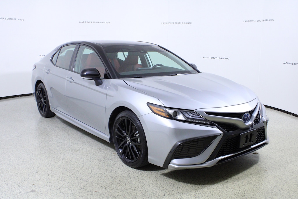 Used 2024 Toyota Camry Hybrid XSE CVT (GS)