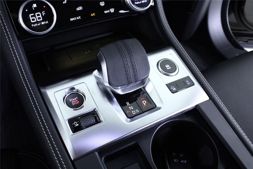2026 Jaguar F-Pace R-Dynamic S - Photo 22