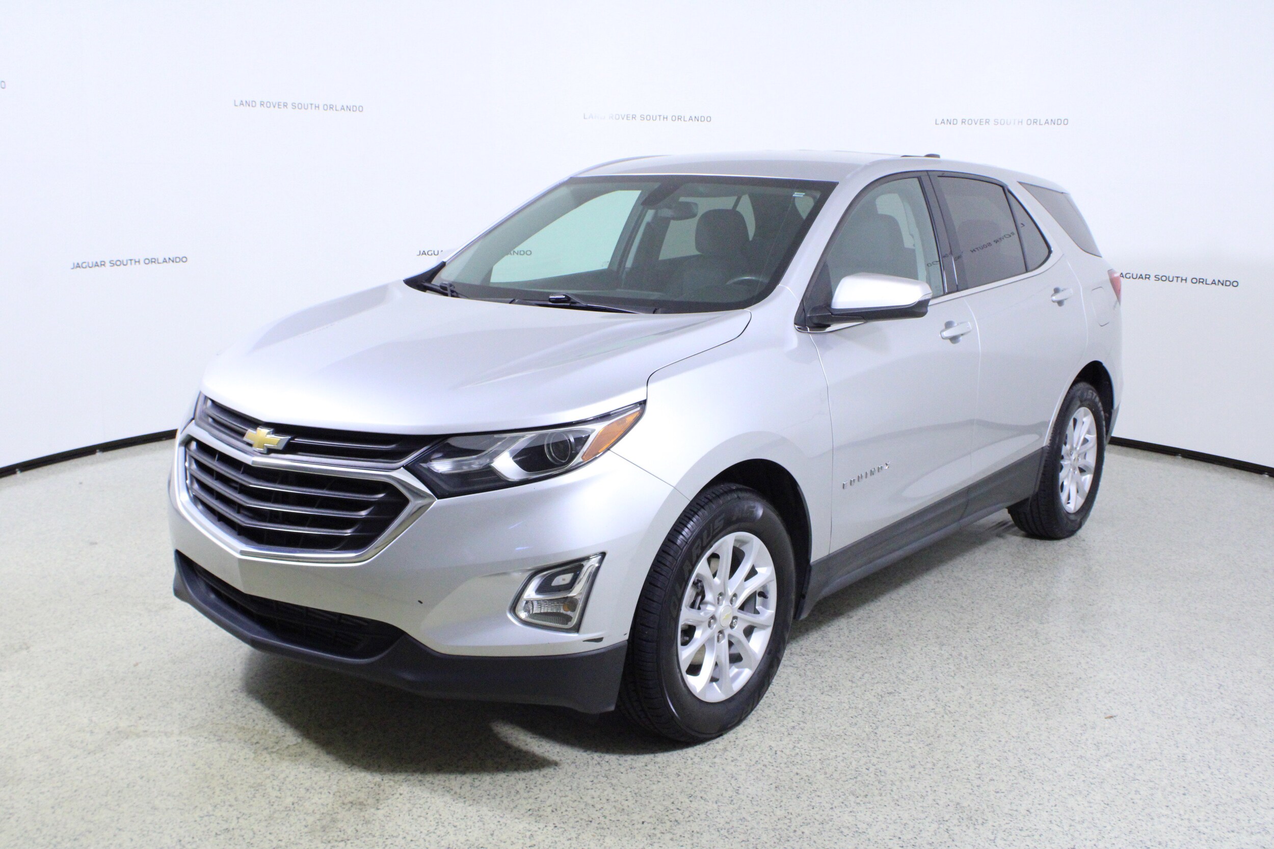 2018 Chevrolet Equinox LT photo 4