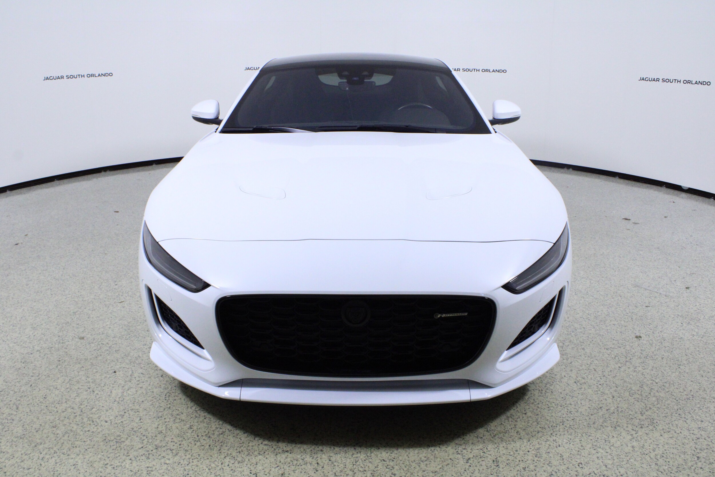 2024 Jaguar F-TYPE R-Dynamic P450 photo 2