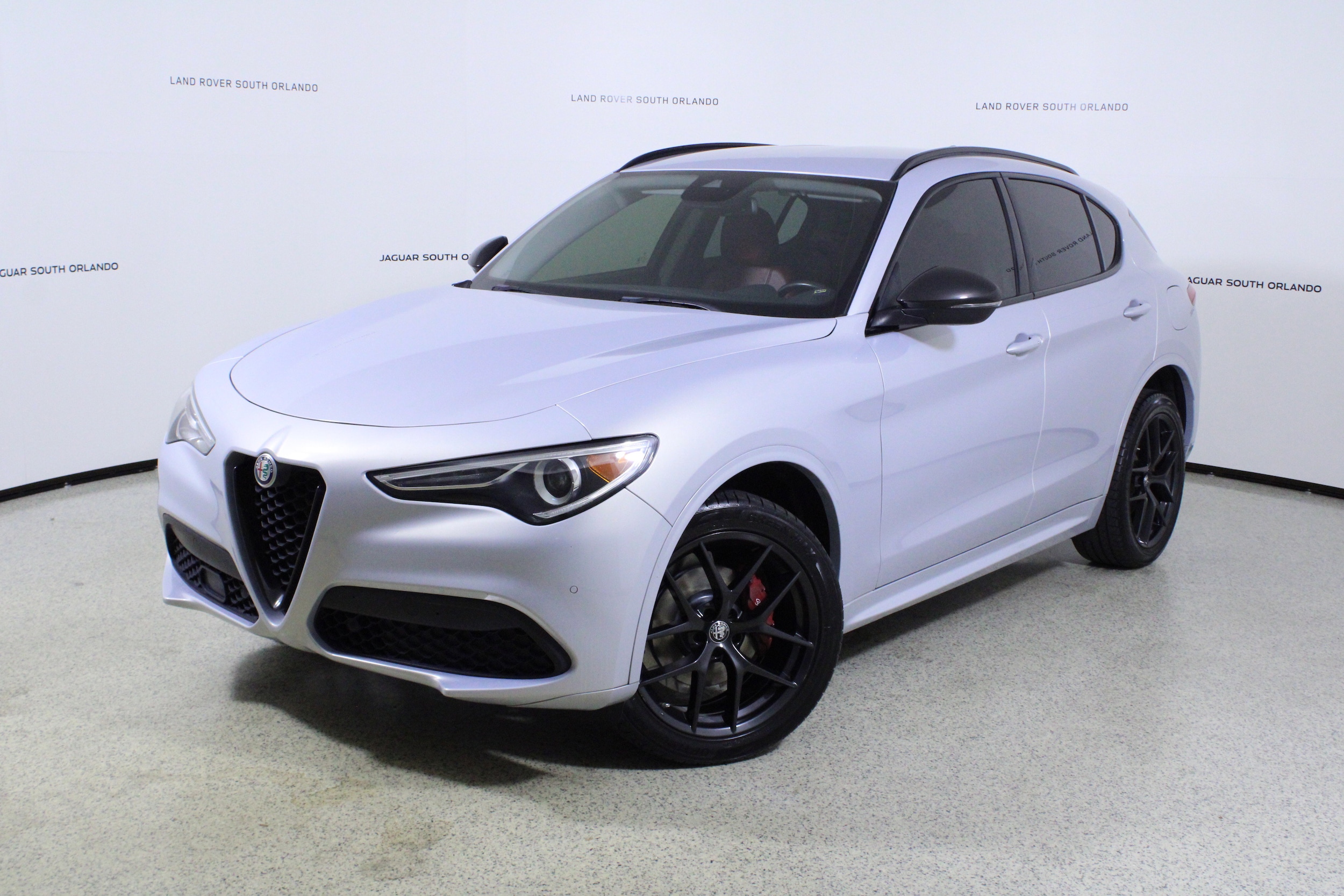 2020 Alfa Romeo Stelvio Sport