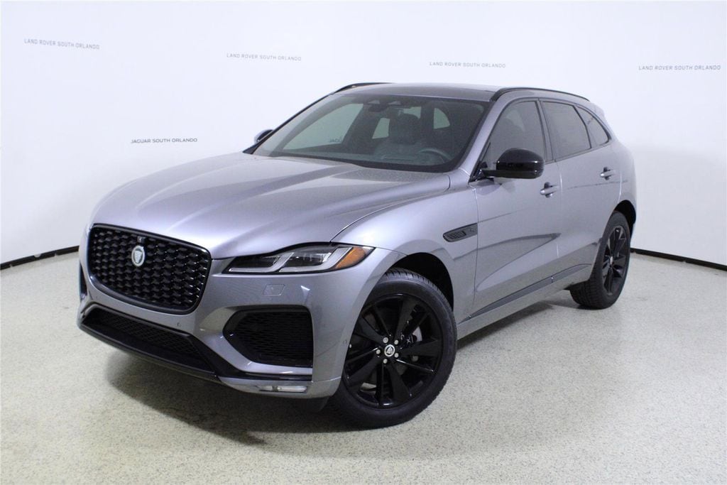 2026 Jaguar F-PACE P400 R-Dynamic S's photo