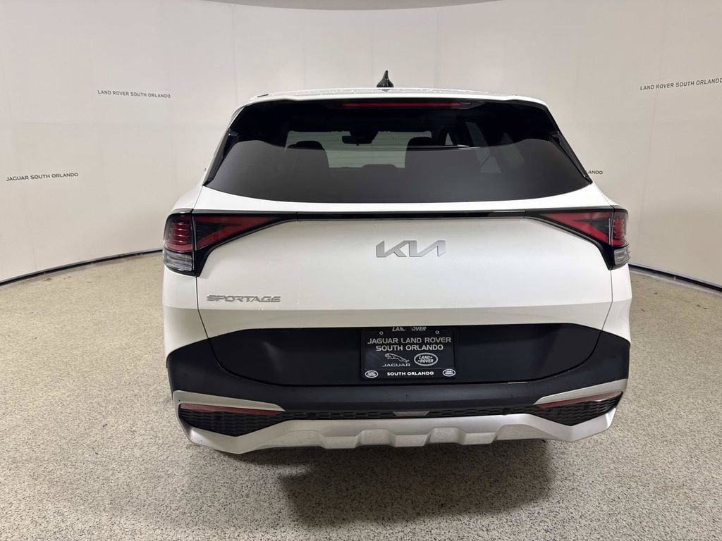 Used 2024 Kia Sportage LX SUV