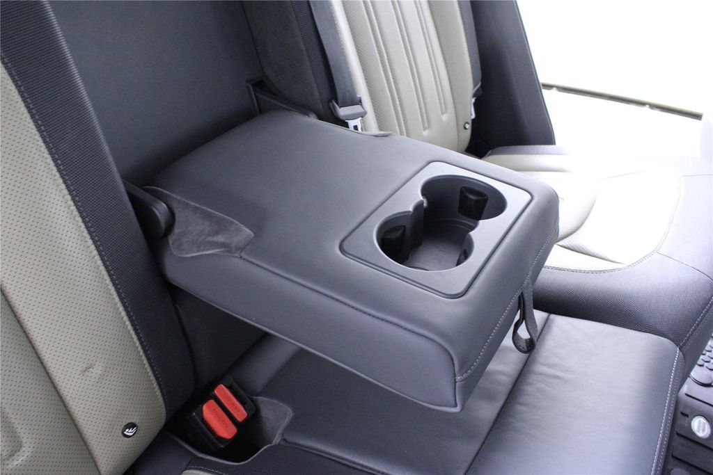 2021 Land Rover Defender X-Dynamic HSE - Photo 14
