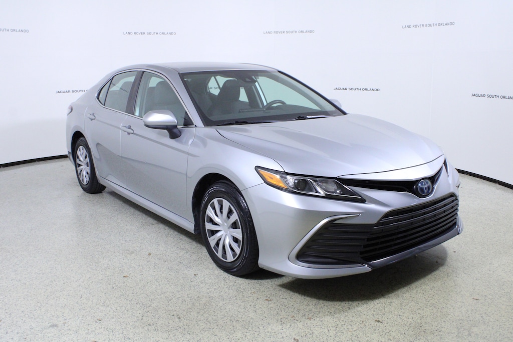 Used 2022 Toyota Camry Hybrid LE Sedan