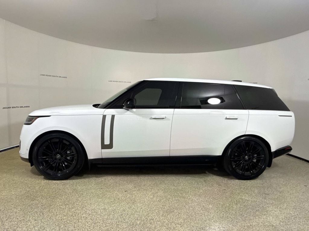 Certified 2025 Land Rover Range Rover SE SUV