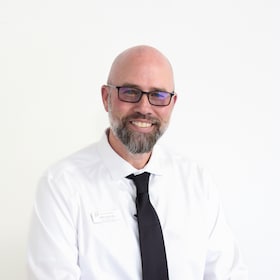 Staff member Willi Iglinsky from ID_bed14351ddc9