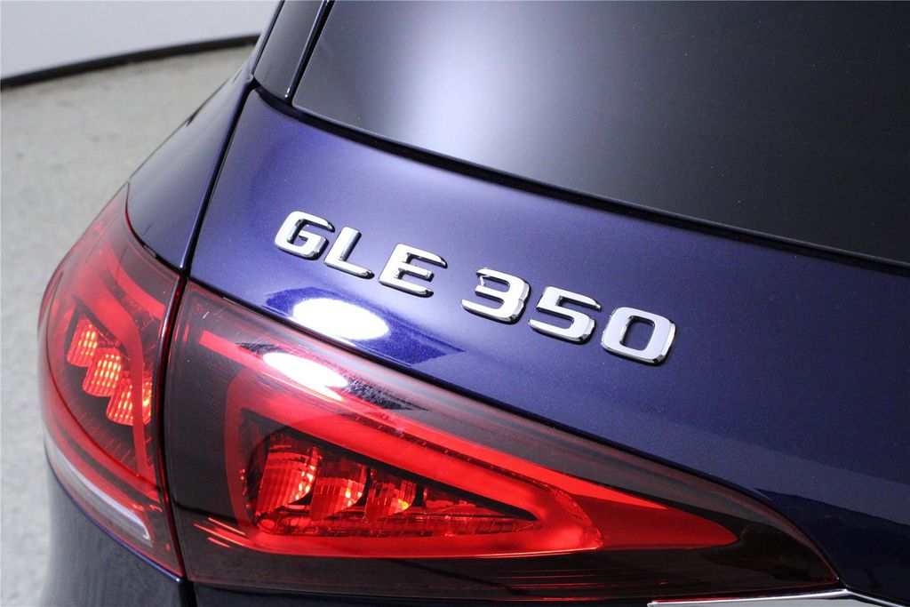 2022 Mercedes-Benz GLE GLE350 - Photo 10