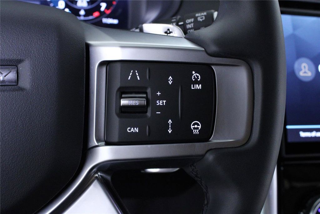 2025 Land Rover Discovery Dynamic SE - Photo 22