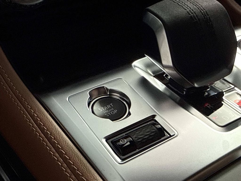 2026 Jaguar F-Pace R-Dynamic S - Photo 29