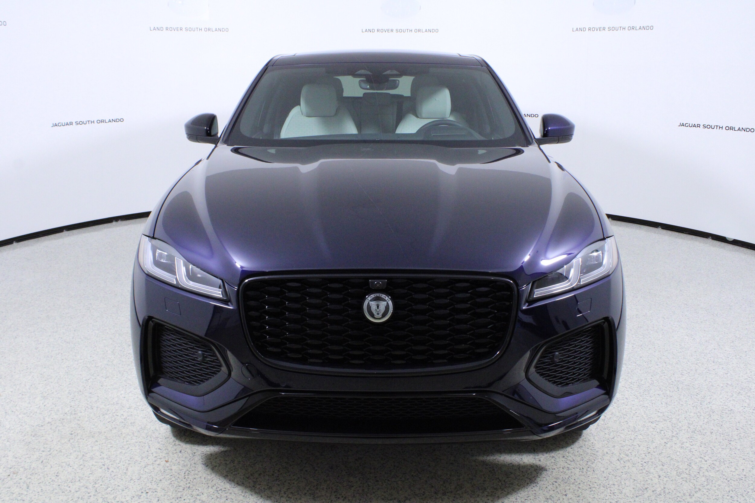 2026 Jaguar F-PACE P400 R-Dynamic S photo 2