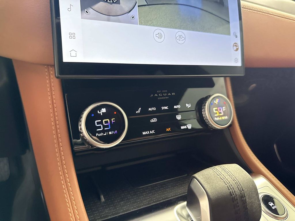 2026 Jaguar F-Pace R-Dynamic S - Photo 27