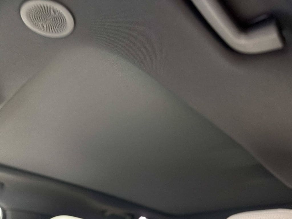 2026 Jaguar F-Pace R-Dynamic S - Photo 19