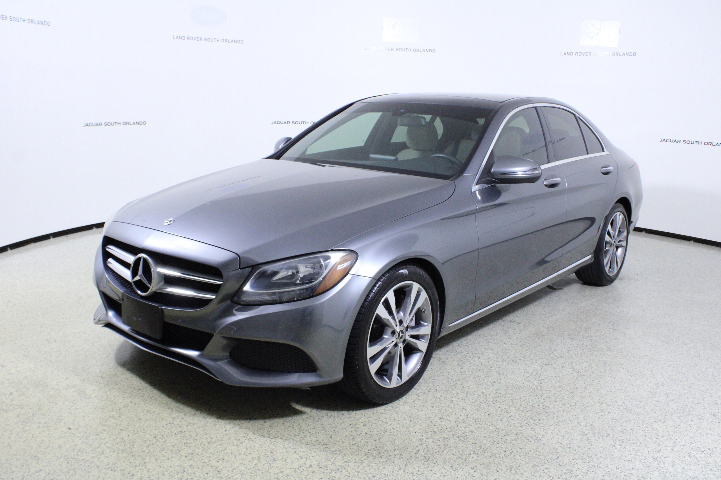 2018 Mercedes Benz C 300 Sedan photo 3