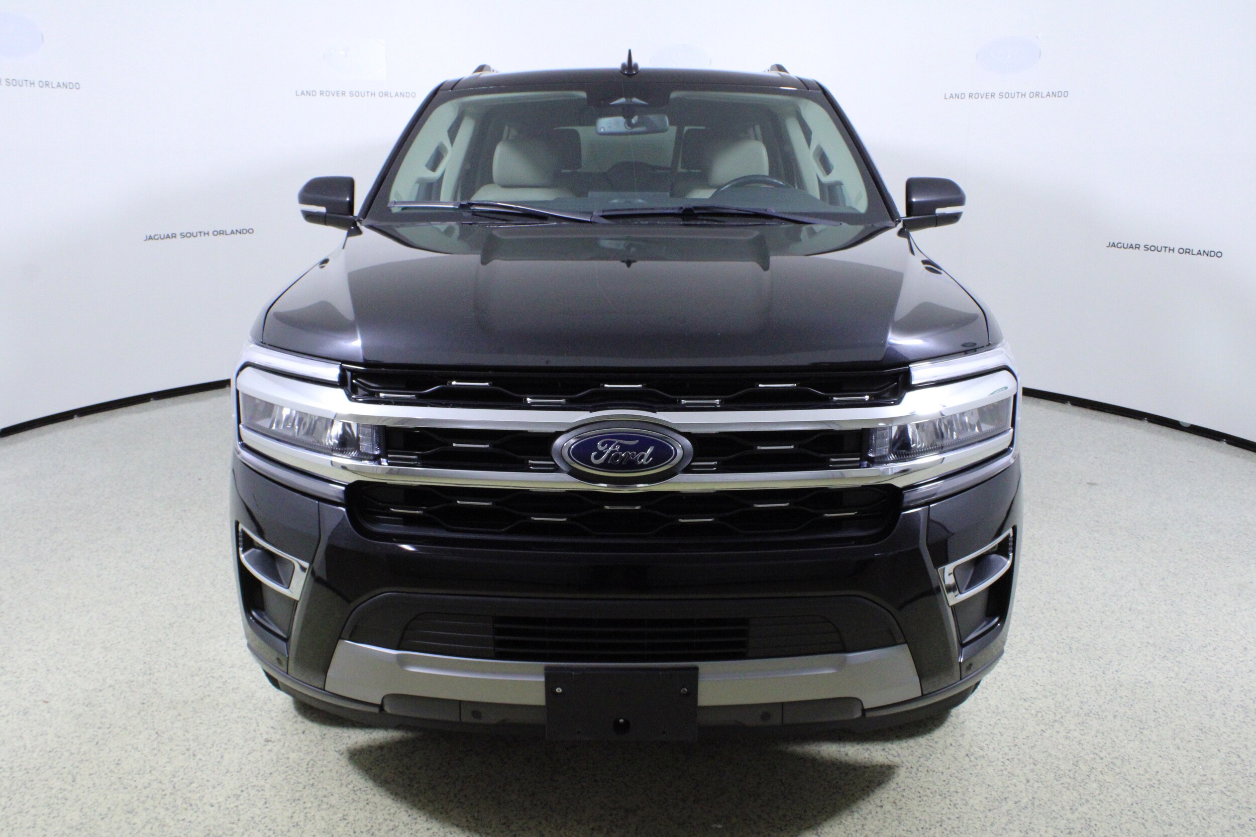 2024 Ford Expedition MAX Limited photo 2